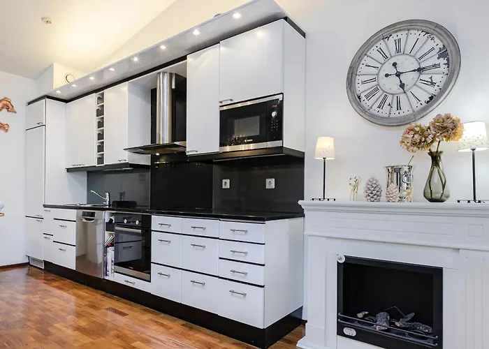 Modern Flat In The Citycenter Huoneisto