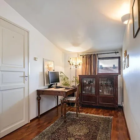Appartement Modern Flat In The Citycenter